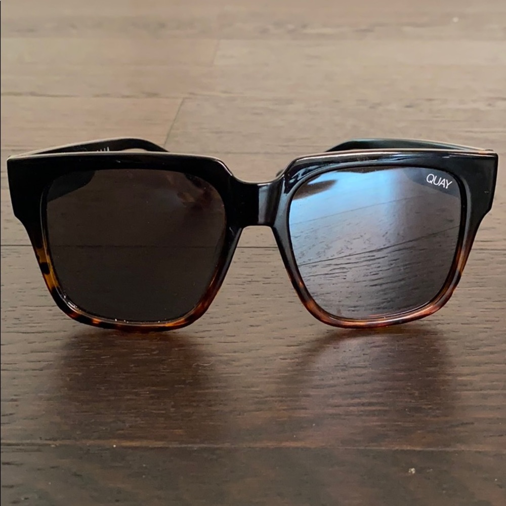 Quay “On the Prowl” sunglasses